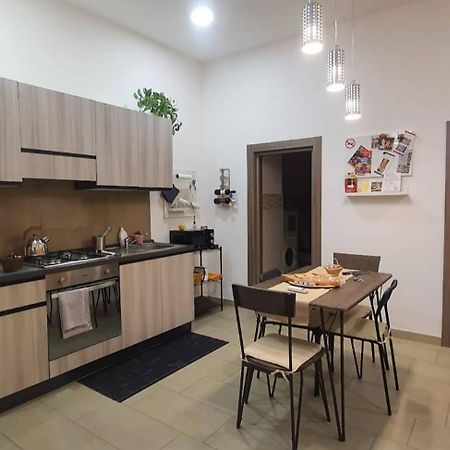 Theatron Houses Catania Bagian luar foto