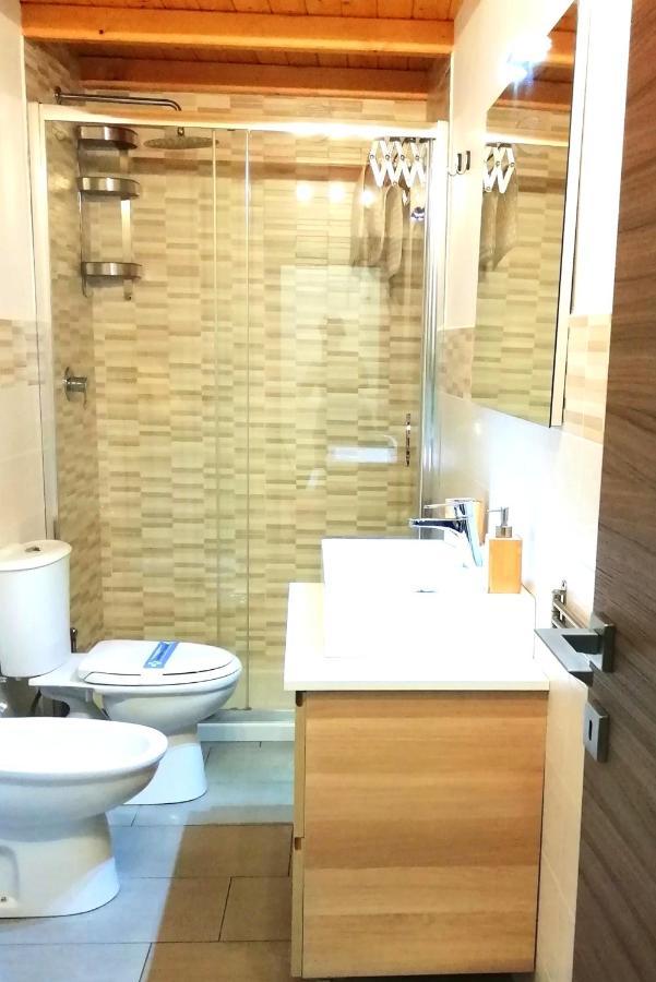 Theatron Houses Catania Bagian luar foto