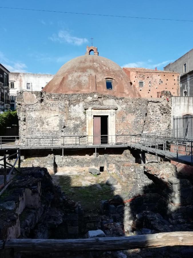 Theatron Houses Catania Bagian luar foto