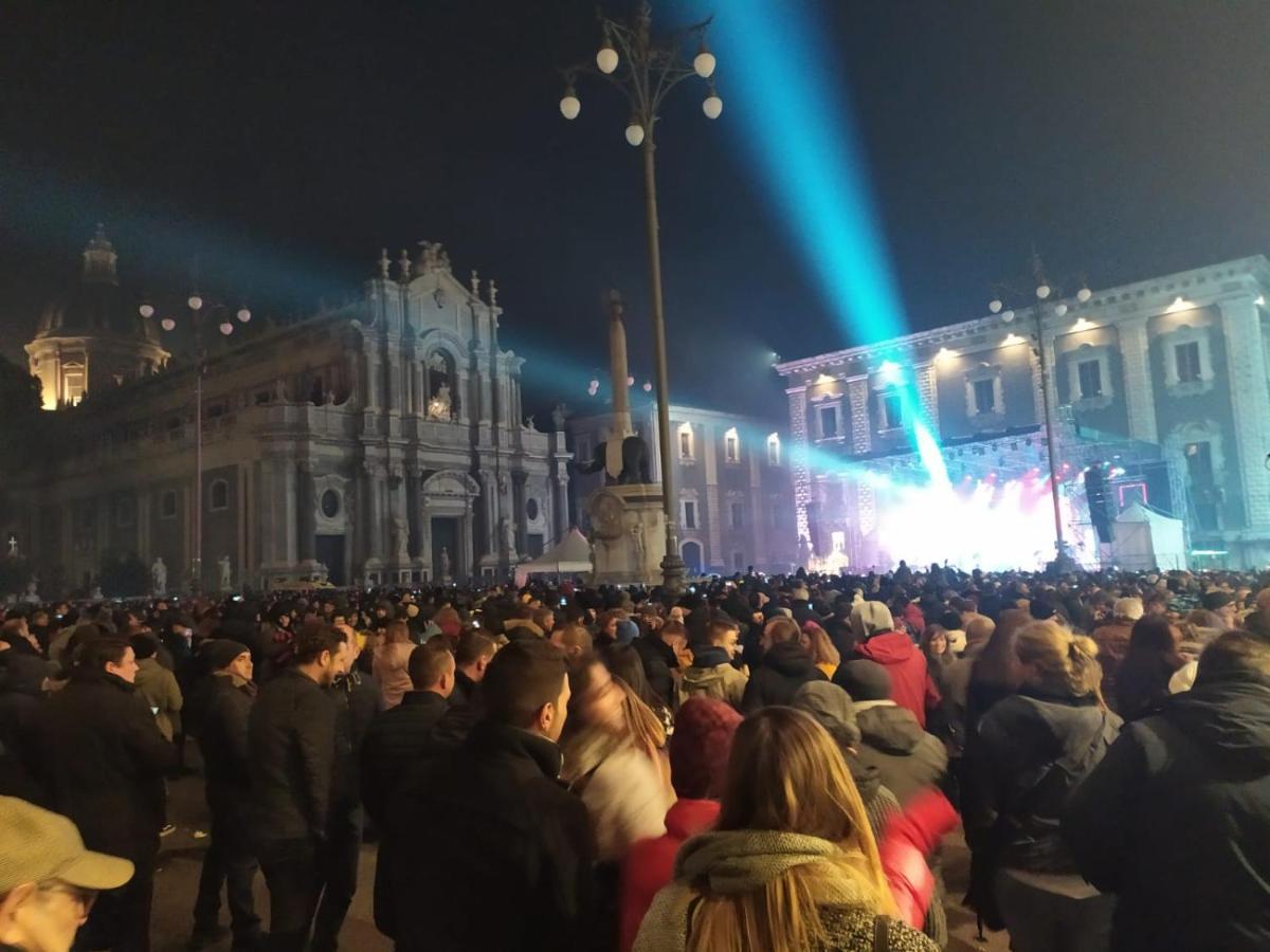 Theatron Houses Catania Bagian luar foto