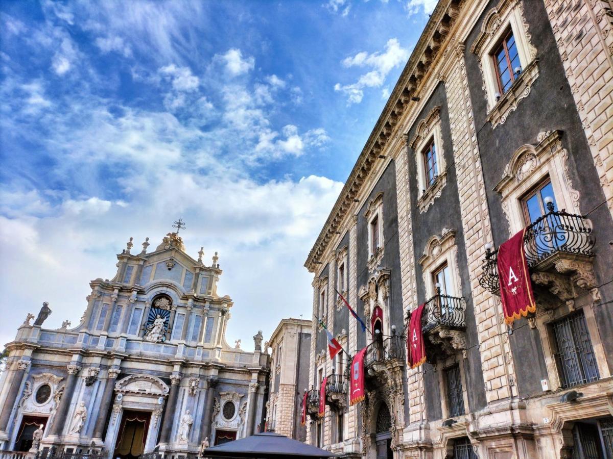 Theatron Houses Catania Bagian luar foto